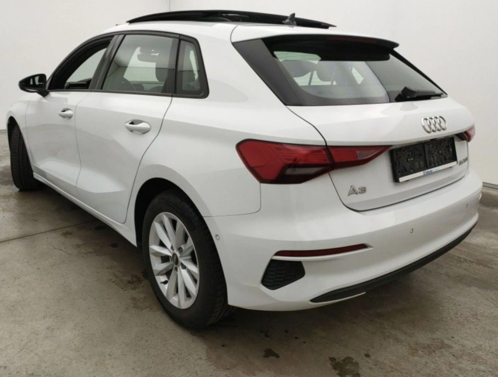 Audi A3 35 TFSI S TRONIC.KAMERA.NAVI.LED.PANO | Mobile.bg   4