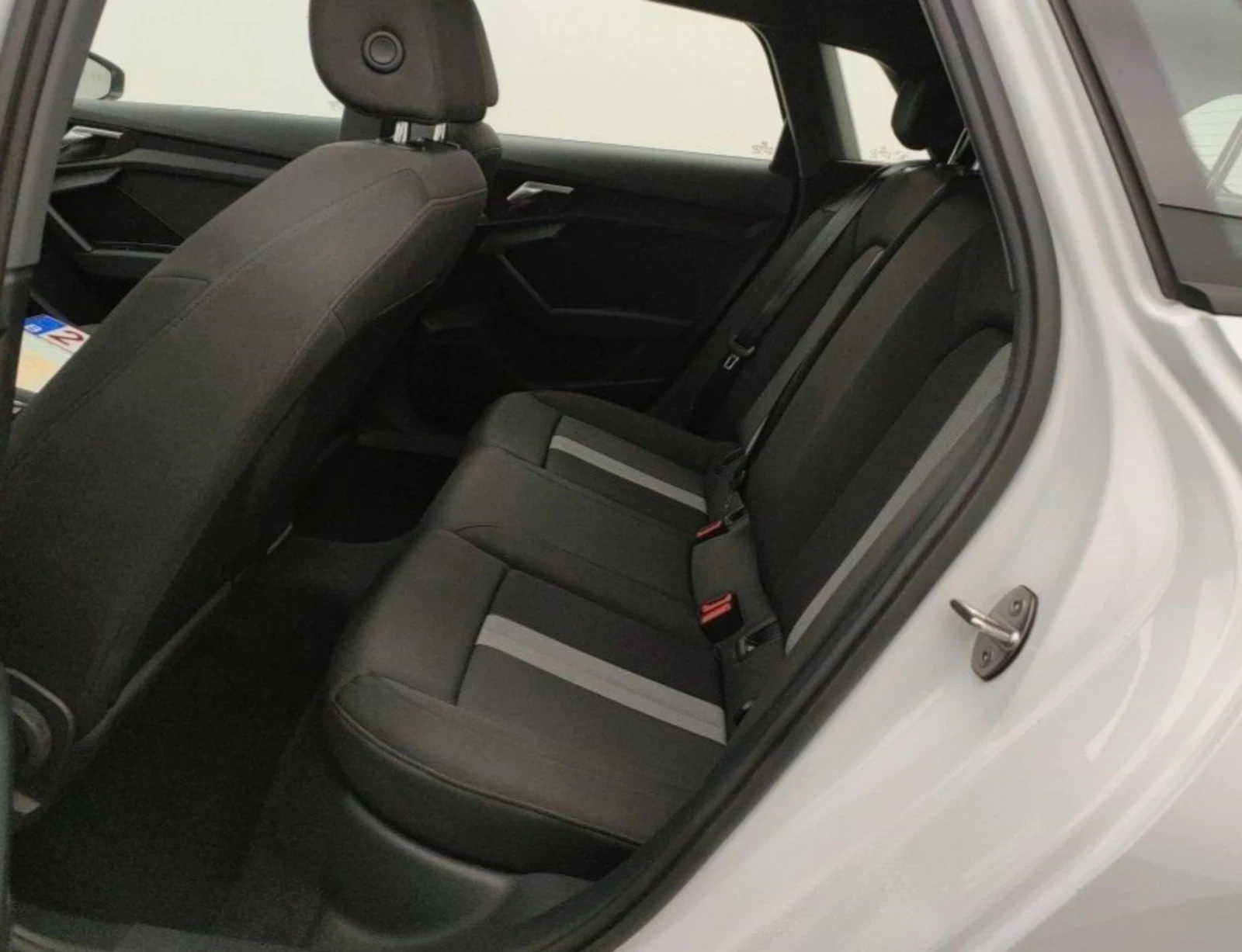 Audi A3 35 TFSI S TRONIC.KAMERA.NAVI.LED.PANO | Mobile.bg   10