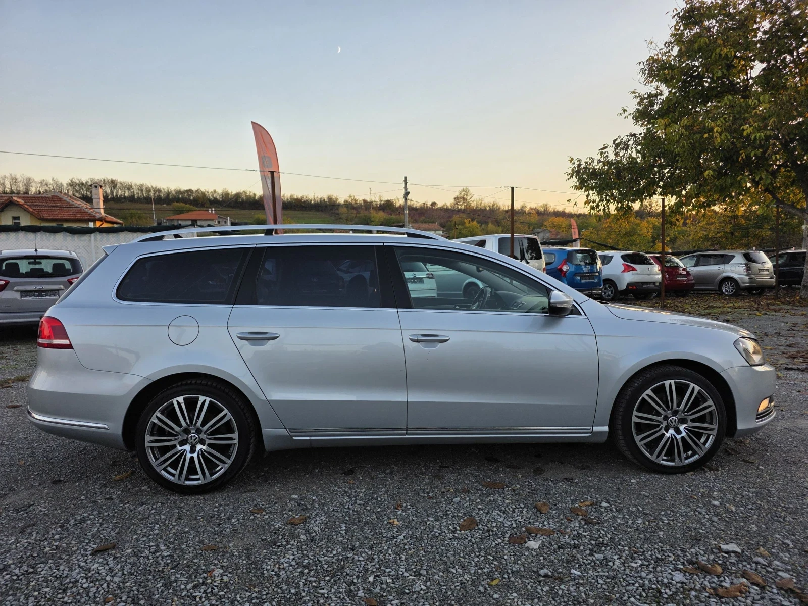 VW Passat 2.0 TDI 140 К.С. (DSG) Highline / НАВИ / КОЖА - изображение 6