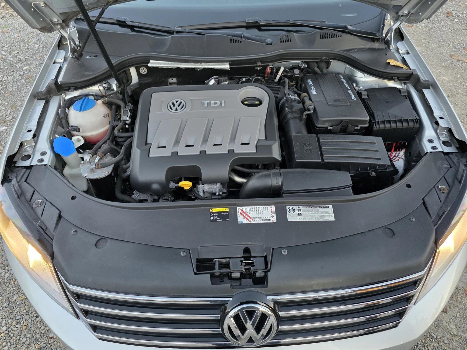 VW Passat 2.0 TDI 140 .. (DSG) Highline /  /  | Mobile.bg   17