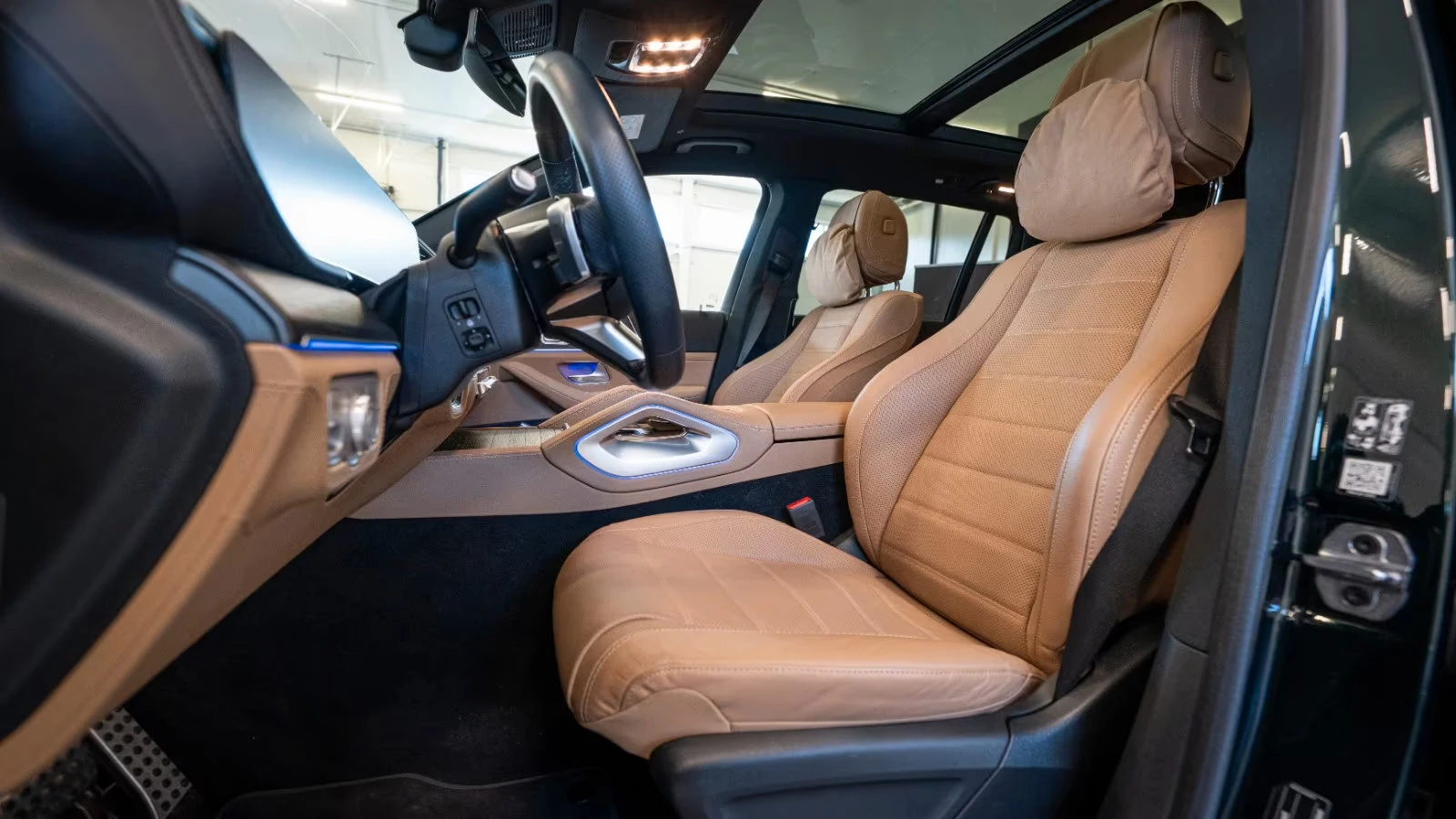 Mercedes-Benz GLS 450 d4MATIC/367HP/PANO/7S/MASSAGE/BURM/360/HUD/617g - изображение 7