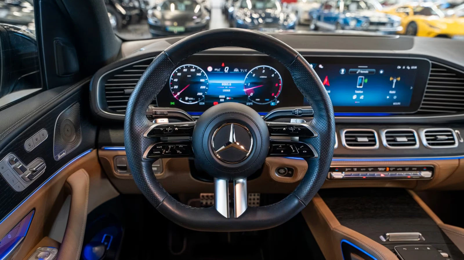 Mercedes-Benz GLS 450 d4MATIC/367HP/PANO/7S/MASSAGE/BURM/360/HUD/617g - изображение 9