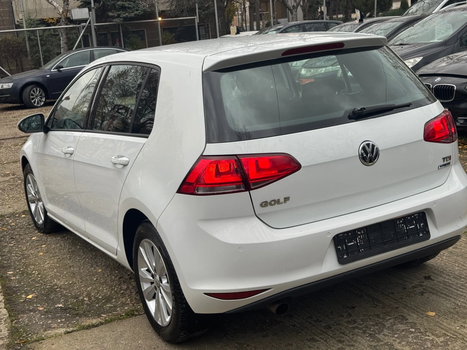 VW Golf Golf 7 1600-105 кс нави - изображение 5