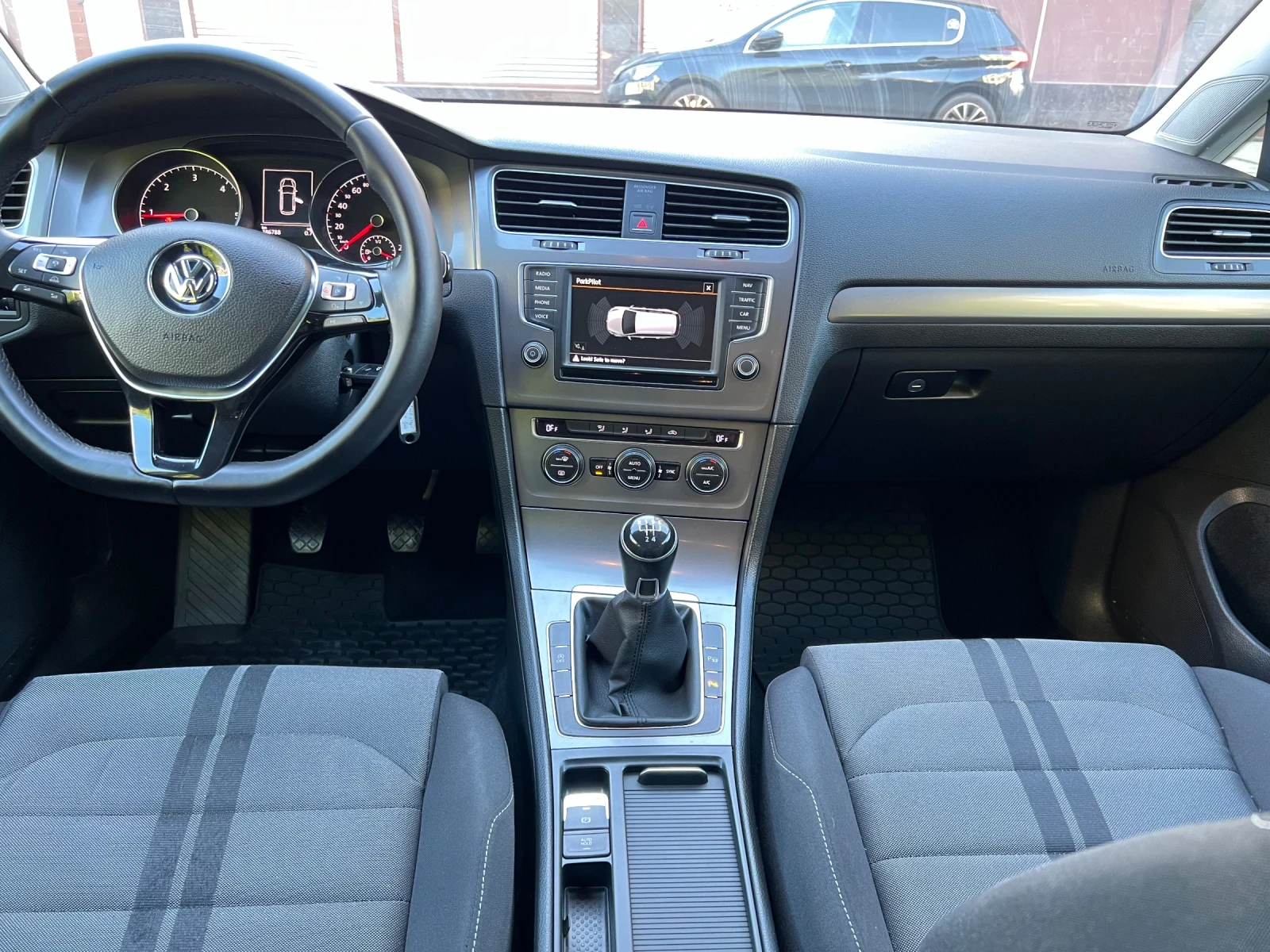 VW Golf | Mobile.bg � ����������� 12