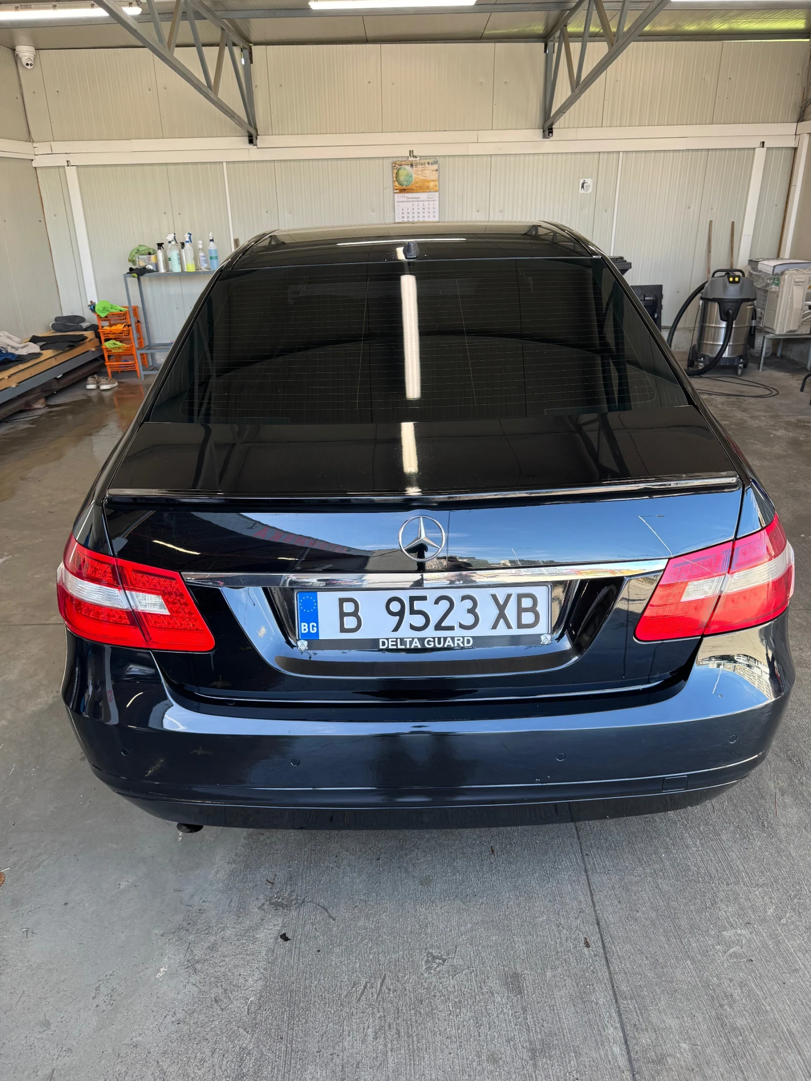 Mercedes-Benz E 220  - изображение 4