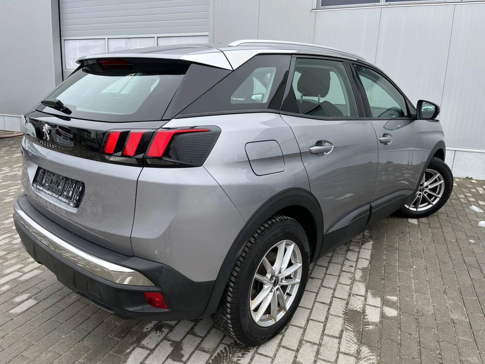 Peugeot 3008 Дизел, Автоматик-8ск. 2020г. 8бр.джанти с гуми - изображение 4