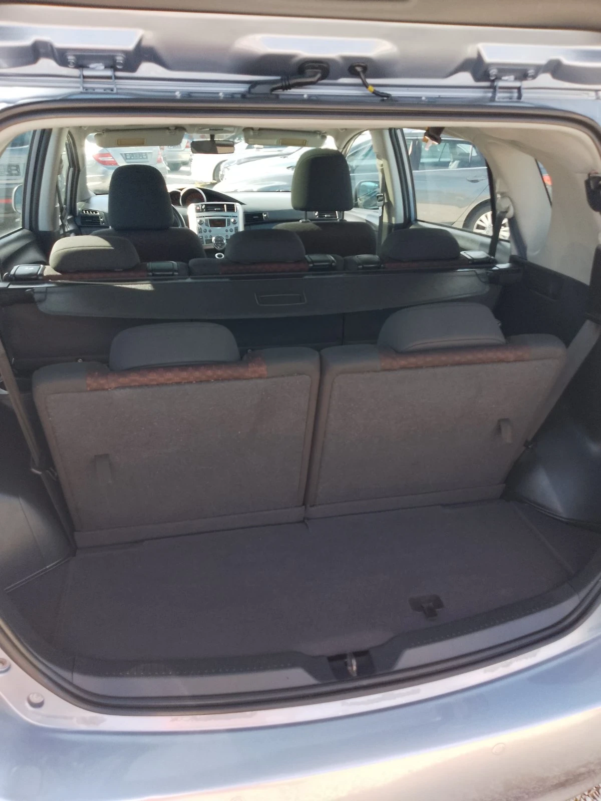 Toyota Corolla verso 2.0d-4d/127k.s. | Mobile.bg � ����������� 12
