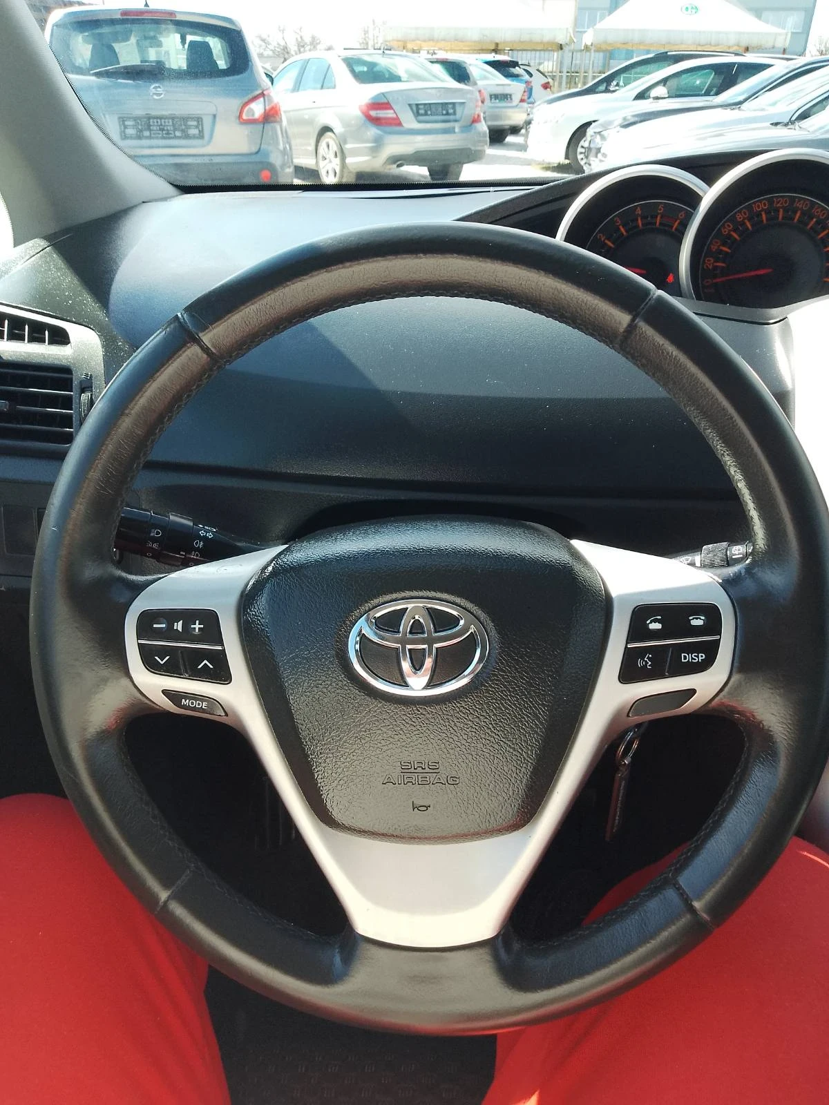 Toyota Corolla verso 2.0d-4d/127k.s. | Mobile.bg � ����������� 13