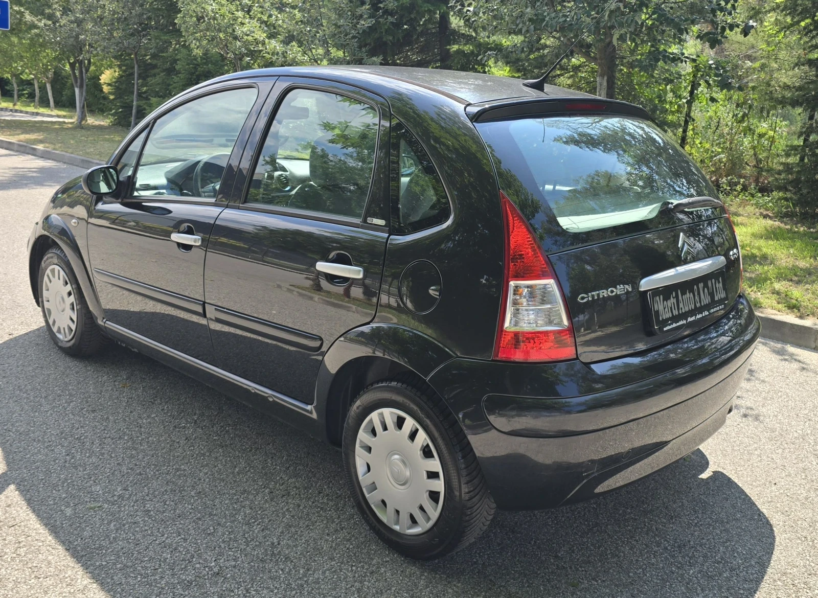 Citroen C3 1.1 i Exclusive, снимка 11 - Автомобили и джипове - 53874616