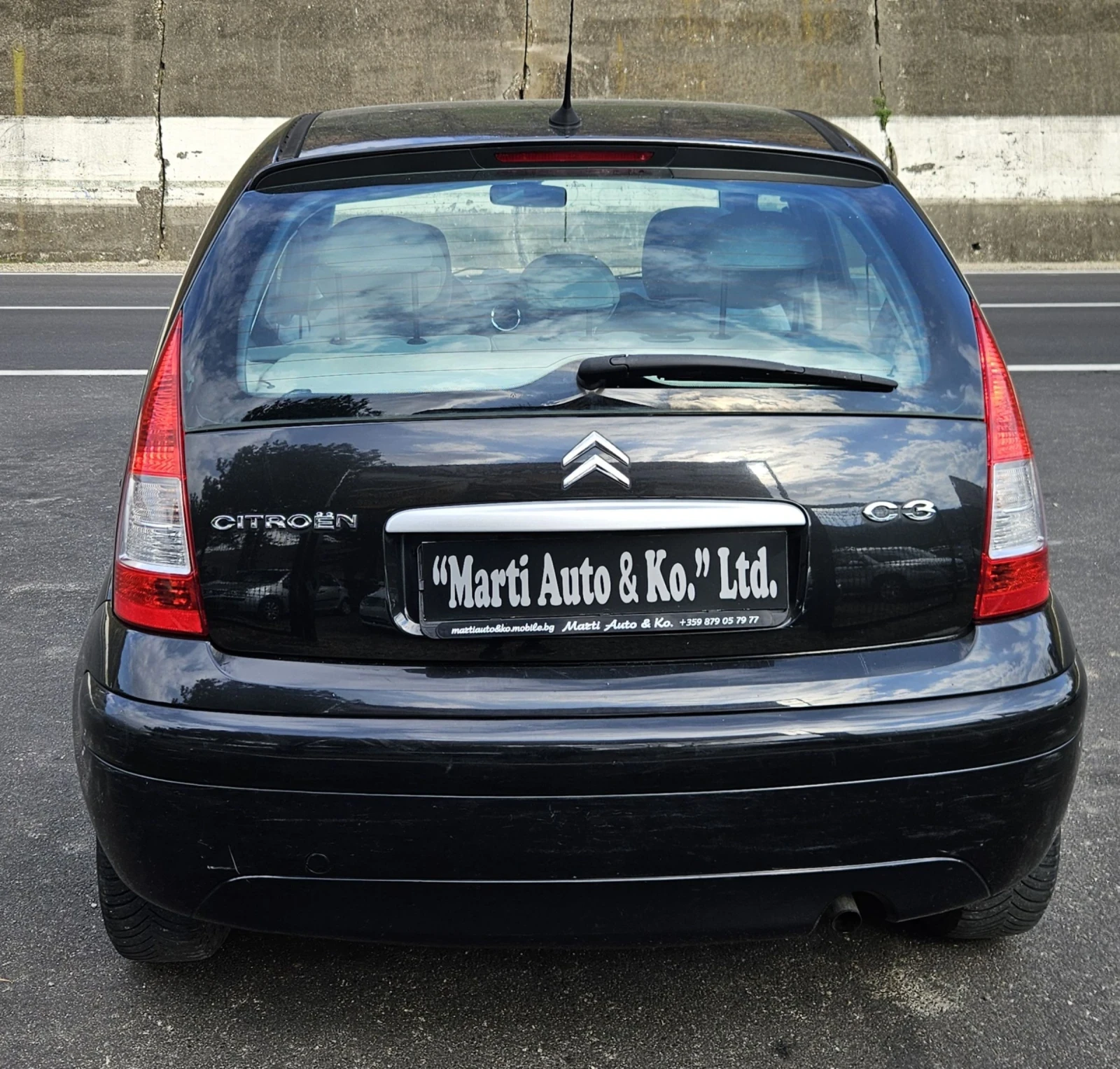 Citroen C3 1.1 i Exclusive, снимка 8 - Автомобили и джипове - 53874616