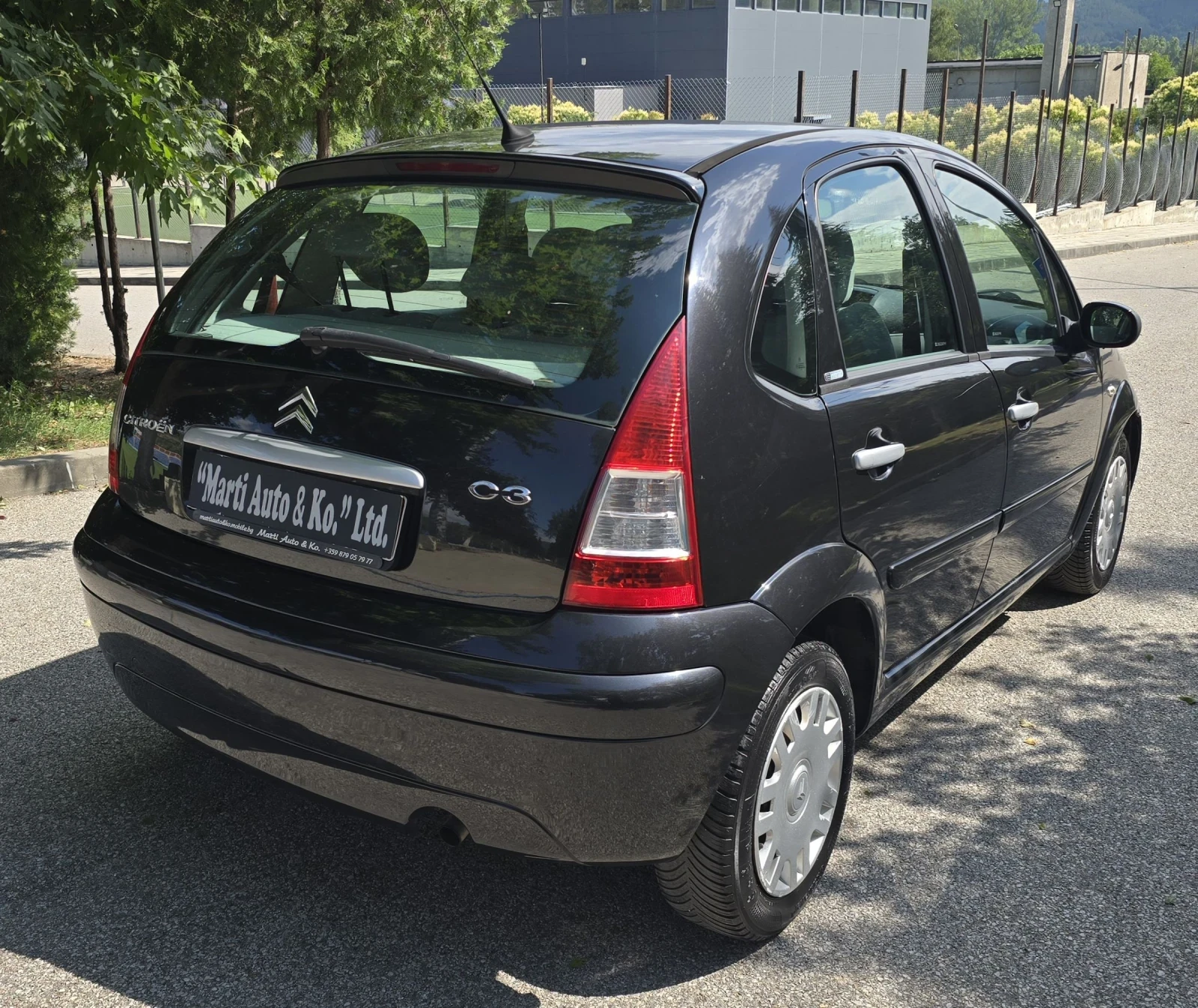 Citroen C3 1.1 i Exclusive, снимка 7 - Автомобили и джипове - 53874616