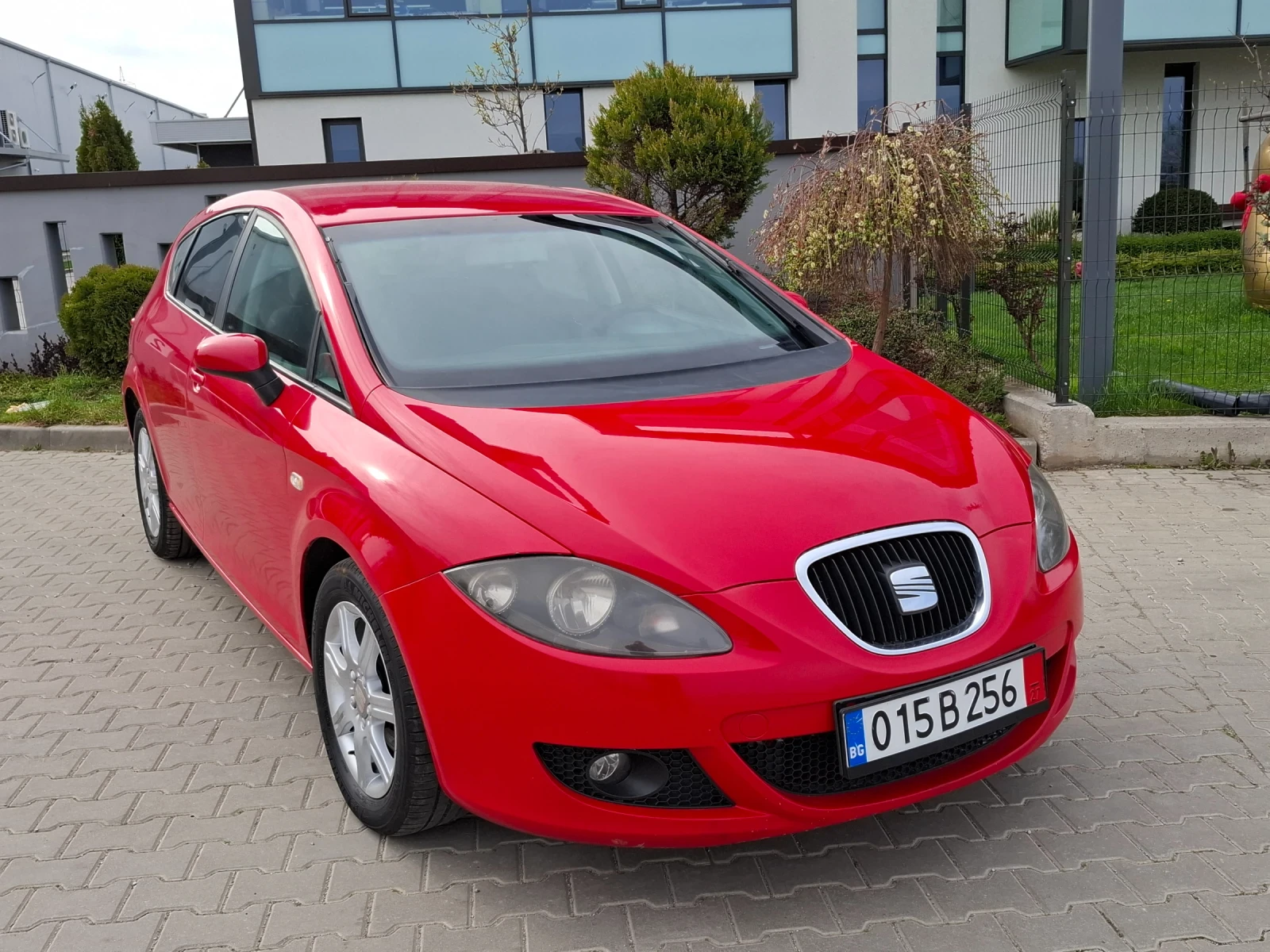Seat Leon 1.9TDI* (105кс)* FACELIFT* НОВ ВНОС* , снимка 9 - Автомобили и джипове - 54220309