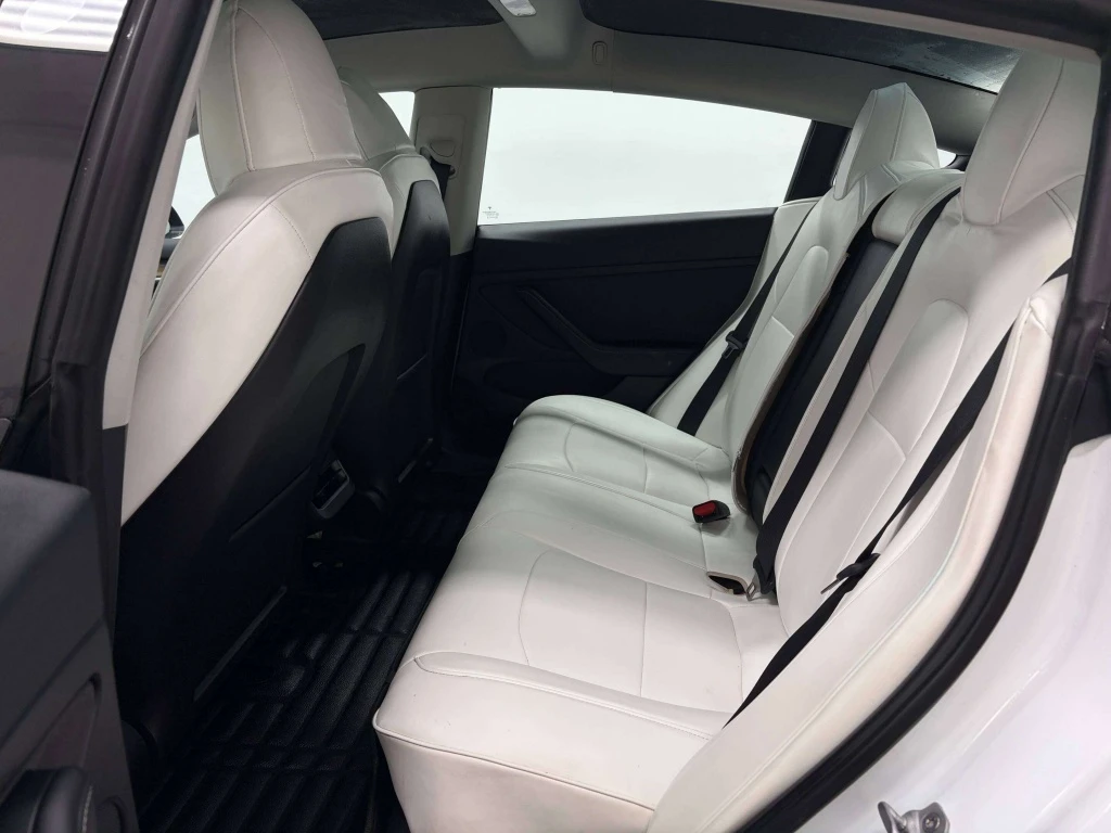 Tesla Model 3, снимка 12 - Автомобили и джипове - 54884043