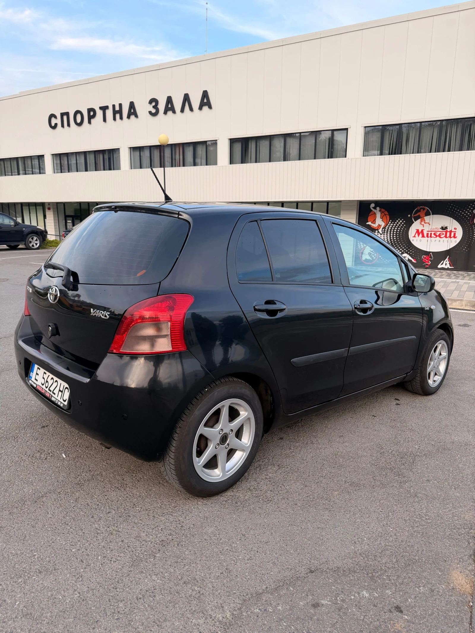 Toyota Yaris 1.4 D4D, снимка 6 - Автомобили и джипове - 55303963