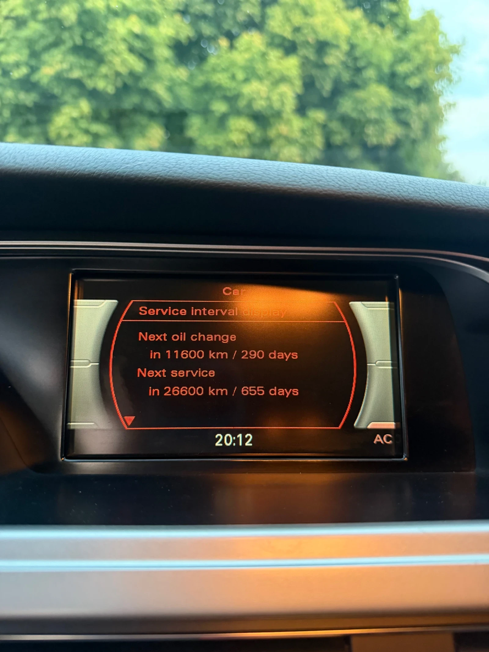 Audi A4 2.0 TDI* S-LINE * LED* , снимка 7 - Автомобили и джипове - 55711588