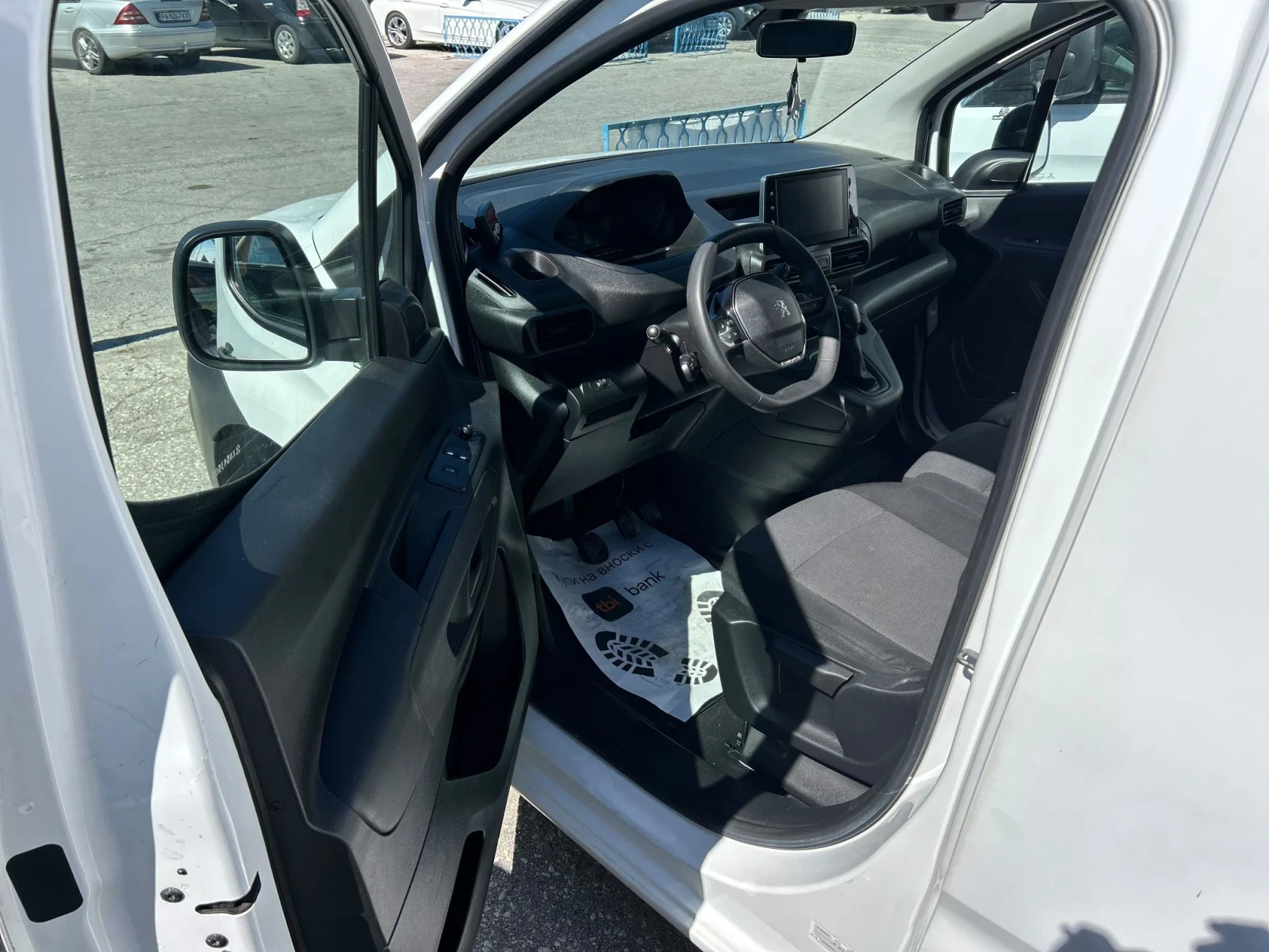 Peugeot Partner Хладилен ЕВРО6Б ОБСЛУЖЕН, снимка 5 - Автомобили и джипове - 55981273
