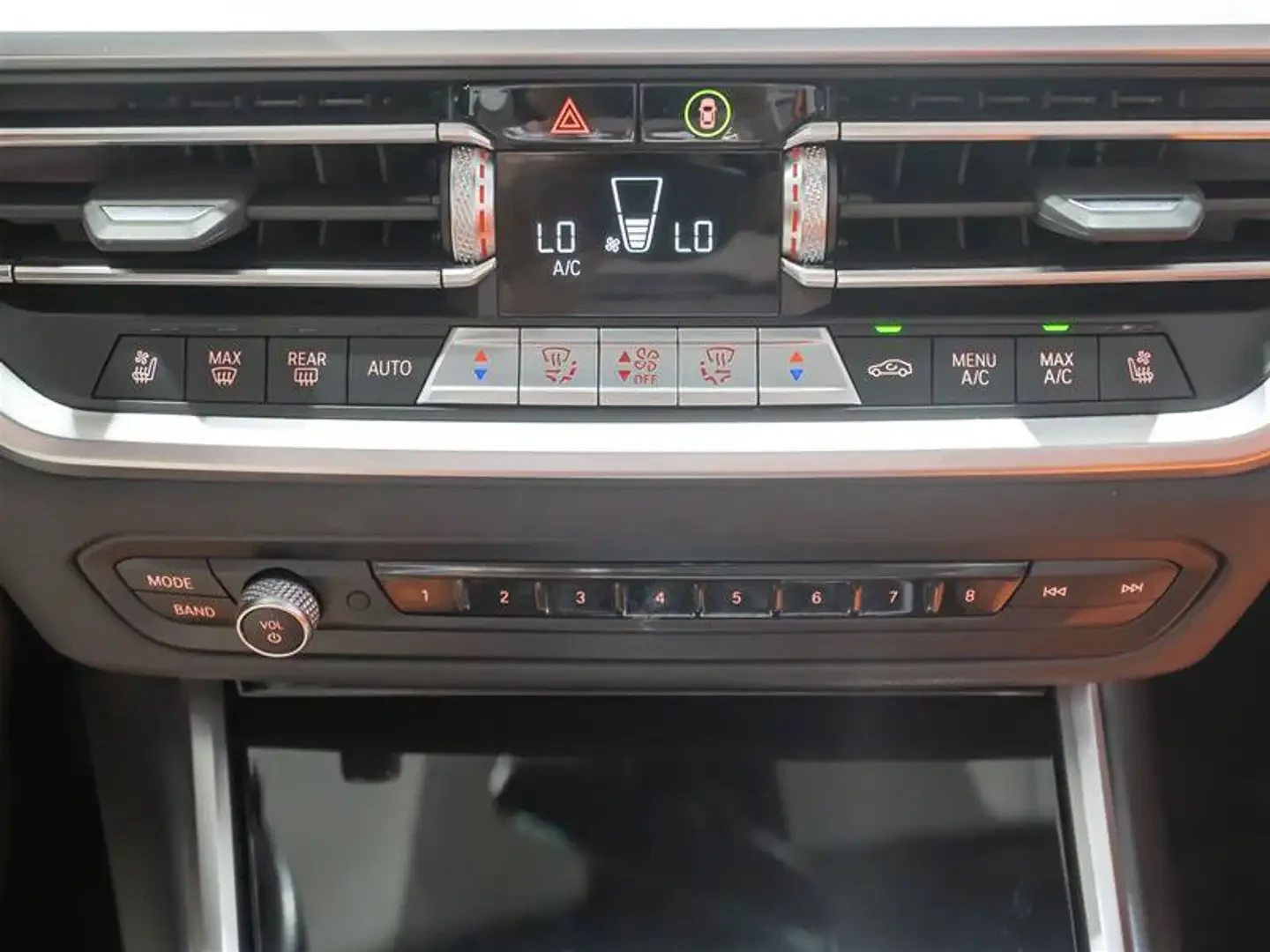 BMW M4 Competition/M Carbon Ceramic Brakes/Premium/������ | Mobile.bg � ����������� 13