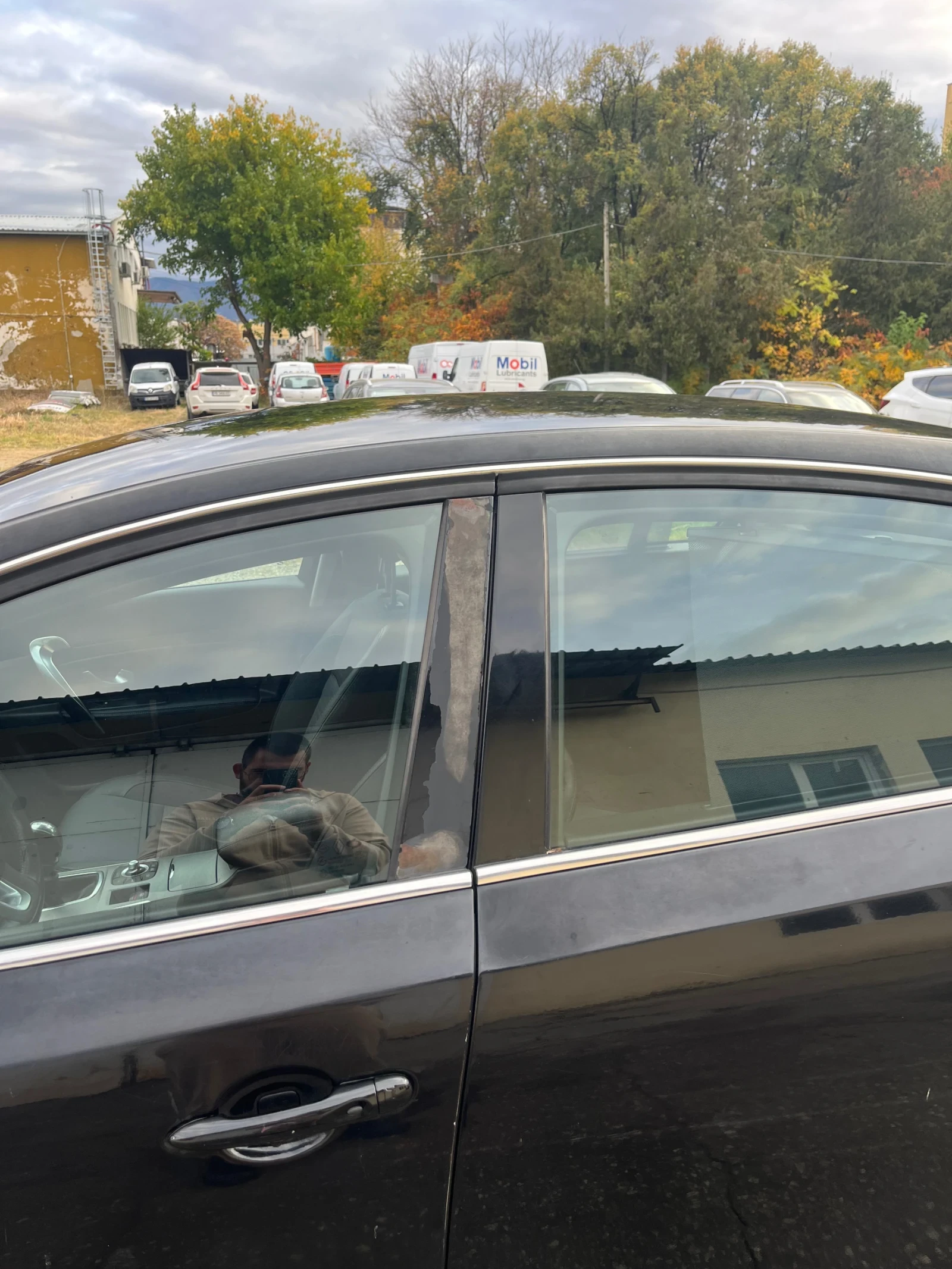 Renault Latitude 2.0D OmnicarAuto, снимка 9 - Автомобили и джипове - 56712549
