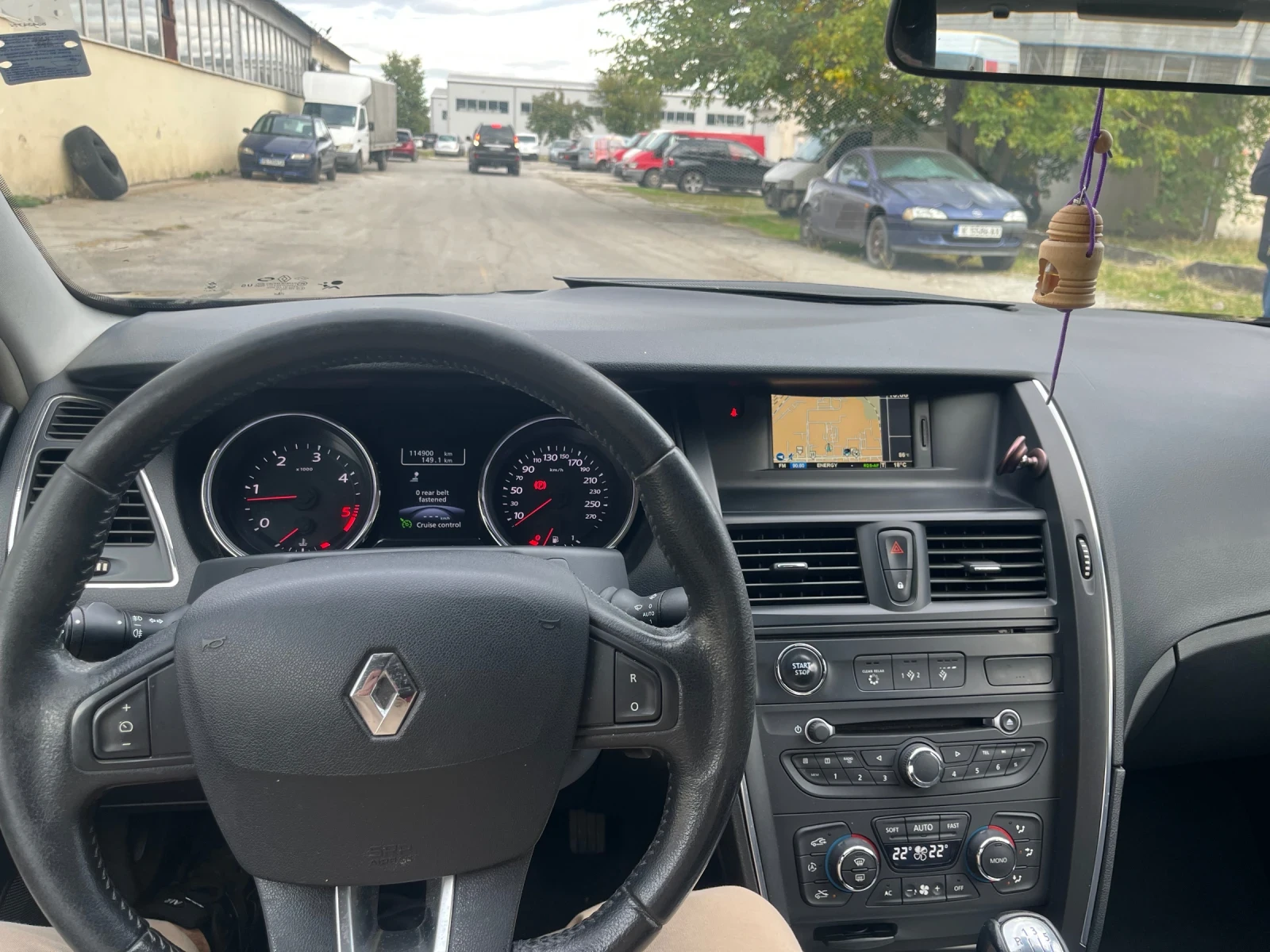 Renault Latitude 2.0D OmnicarAuto, снимка 11 - Автомобили и джипове - 56712549