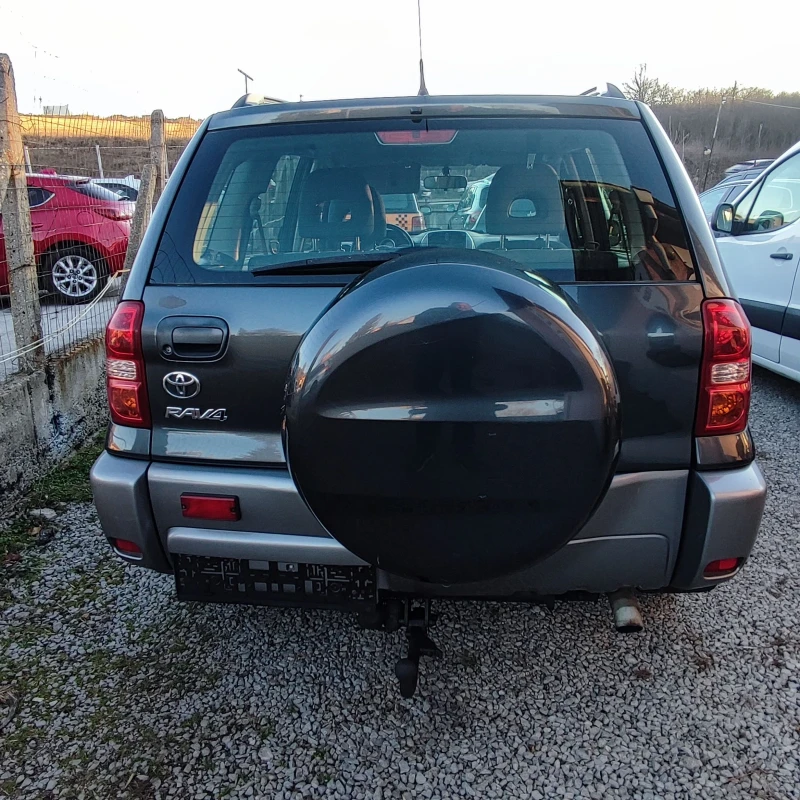 Toyota Rav4 2.0* D-4D* 116ks* KLIMATRONIK* FACELIFT* , снимка 5 - Автомобили и джипове - 48406622