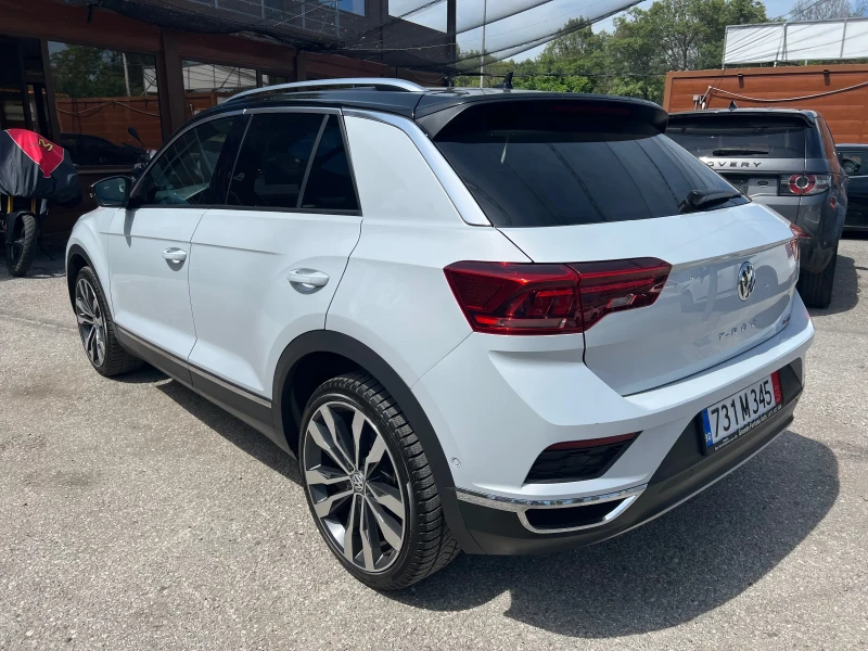 VW T-Roc 2.0 TSI 4Motion ACC Park pilot Matrix Led headligh, снимка 7 - Автомобили и джипове - 50540820
