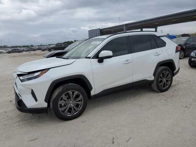 Toyota Rav4 XLE PREMIUM, снимка 4 - Автомобили и джипове - 48781825