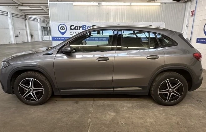 Mercedes-Benz EQA 250 PREMIUM, снимка 5 - Автомобили и джипове - 54610144