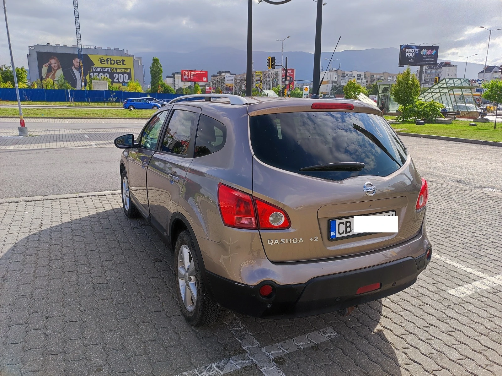 Nissan Qashqai 2.0 4WD - изображение 2