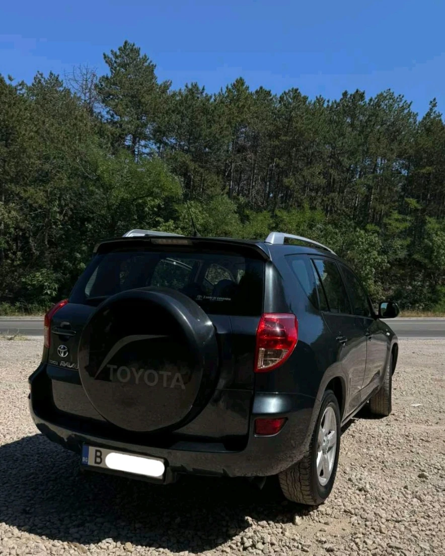 Toyota Rav4  - изображение 3