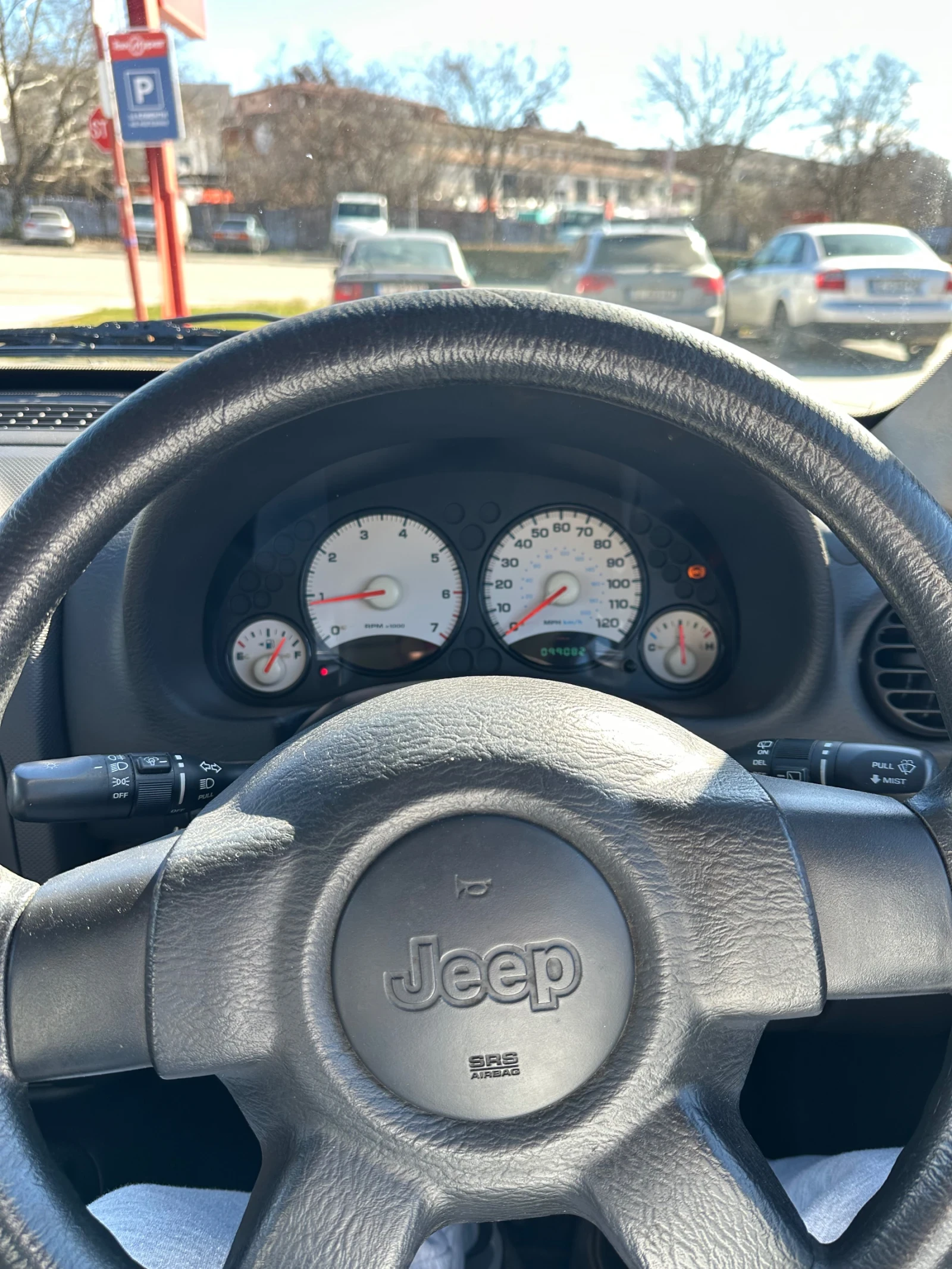 Jeep Cherokee 2.4 - изображение 10