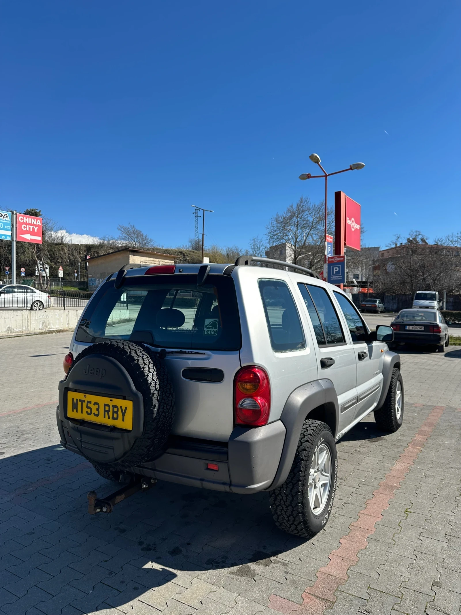 Jeep Cherokee 2.4 - изображение 6