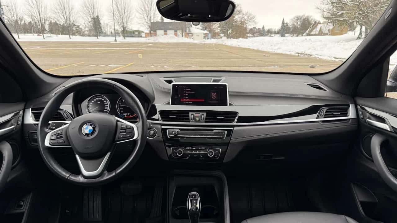 BMW X1 xDrive28i/CARFAX/ПАНОРАМА/ПОДГРЕВИ - изображение 9