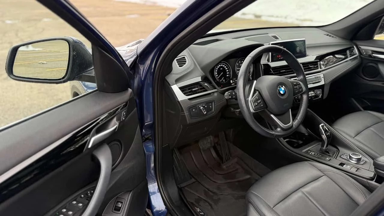 BMW X1 xDrive28i/CARFAX/ПАНОРАМА/ПОДГРЕВИ - изображение 10