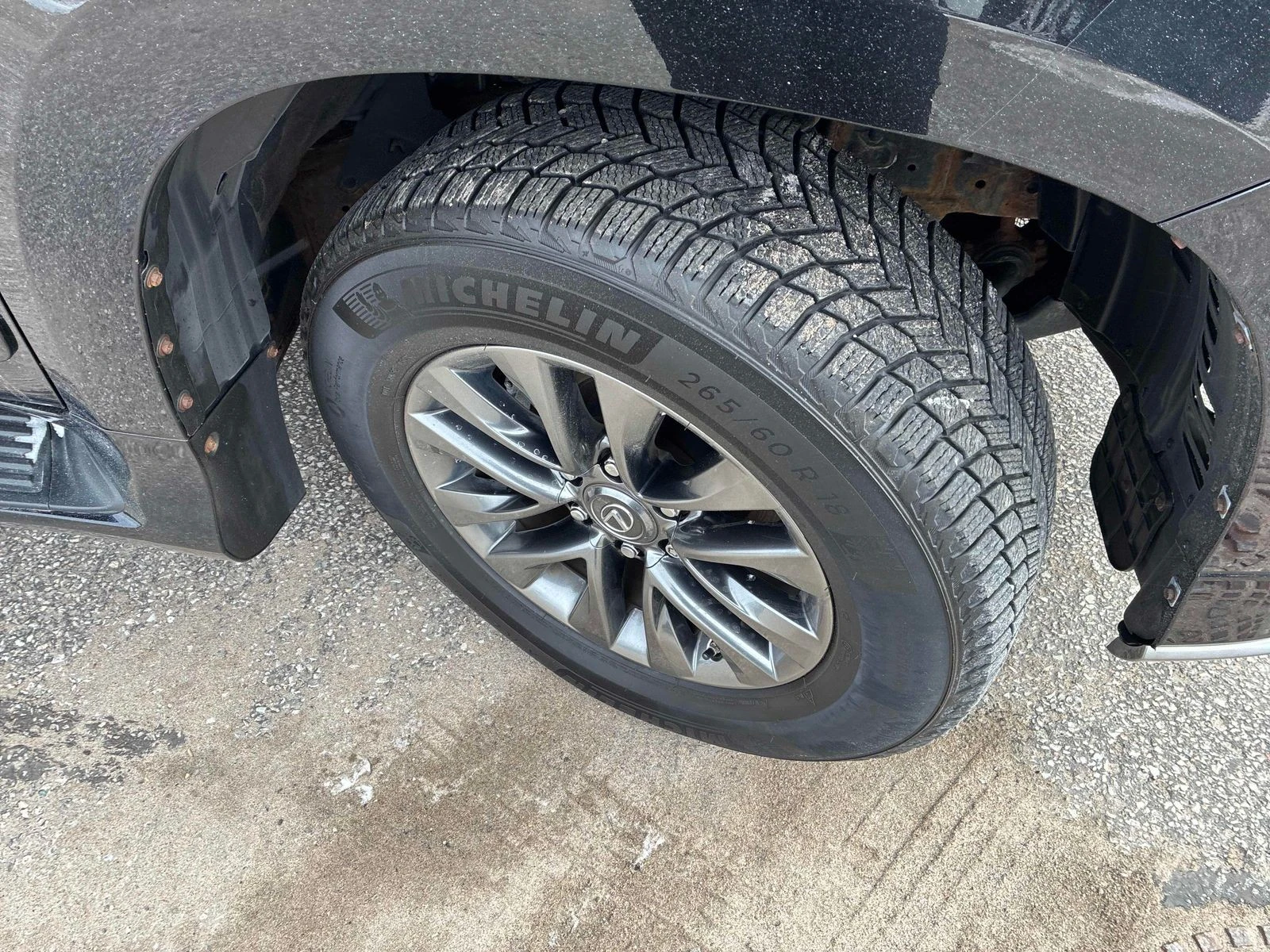 Lexus GX 460 С РЕГИСТРАЦИЯ & АВТО КРЕДИТ, снимка 8 - Автомобили и джипове - 53893869