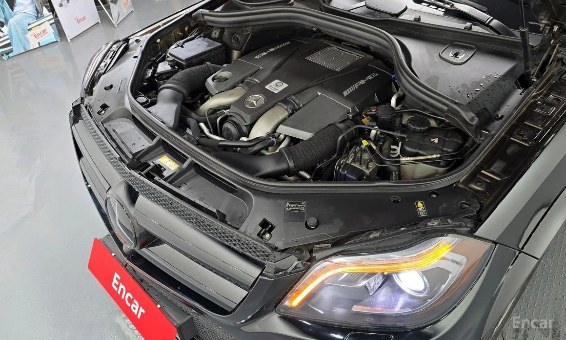 Mercedes-Benz GL 63 AMG, снимка 6 - Автомобили и джипове - 53989414