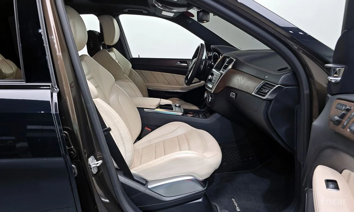 Mercedes-Benz GL 63 AMG, снимка 10 - Автомобили и джипове - 53989414