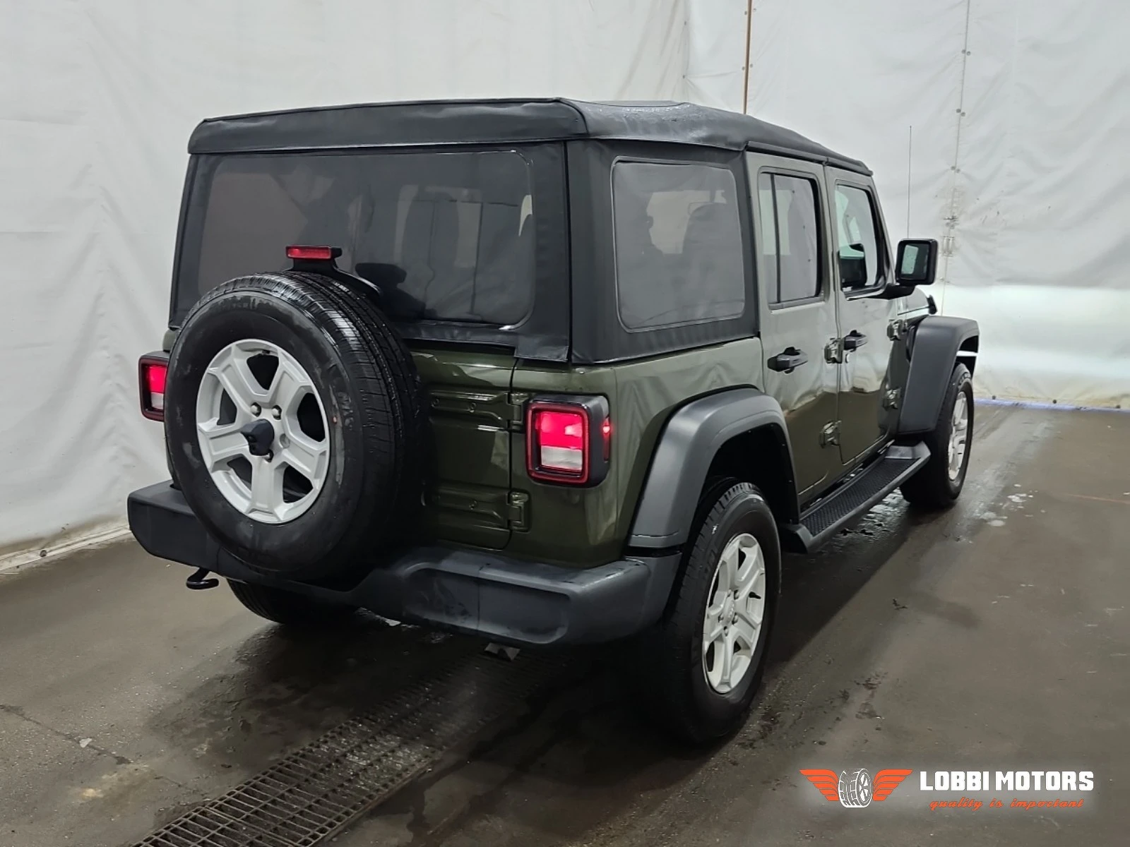 Jeep Wrangler, снимка 3 - Автомобили и джипове - 55928327