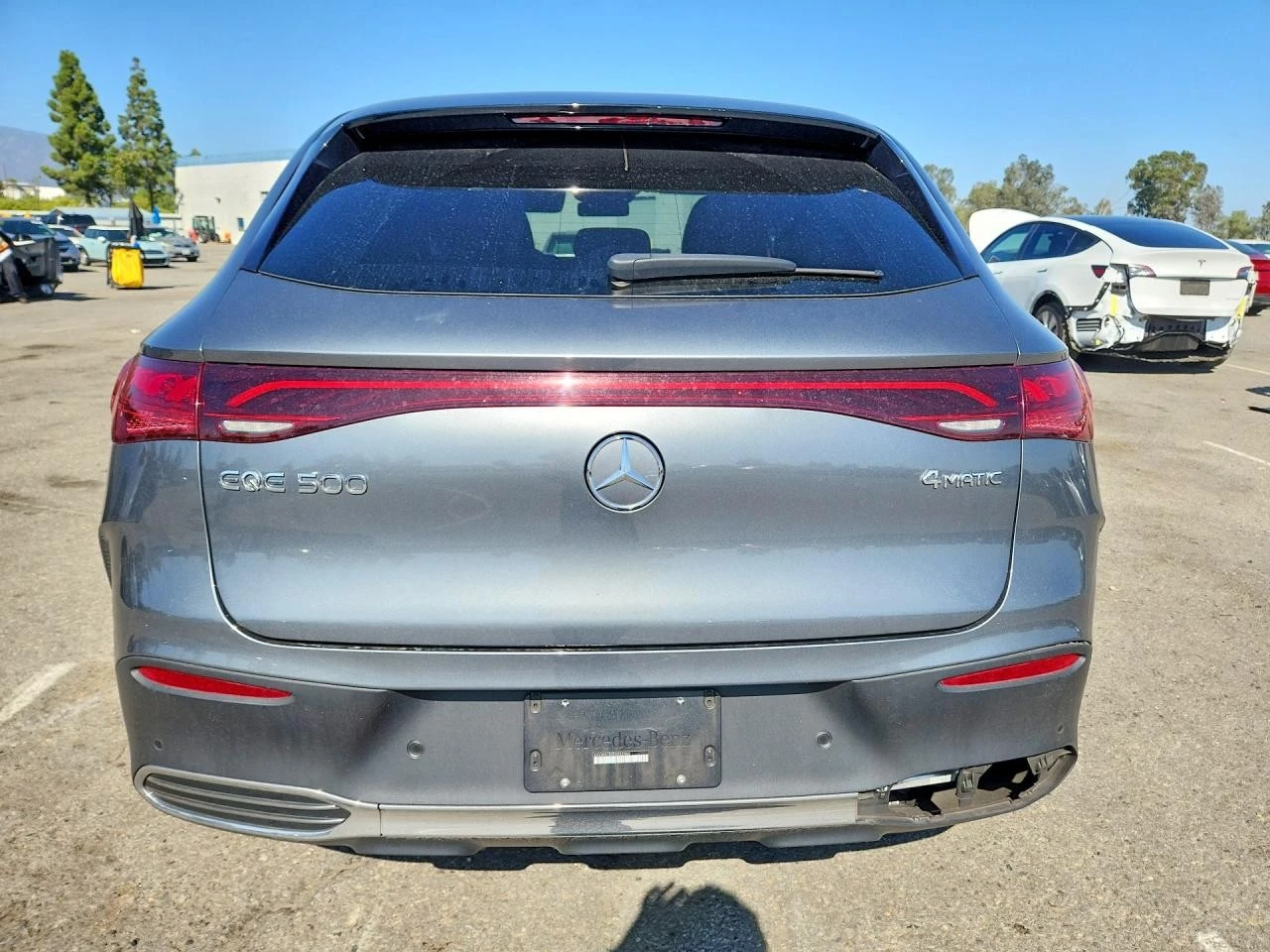Mercedes-Benz EQE SUV 500 4MATIC, снимка 6 - Автомобили и джипове - 56737729