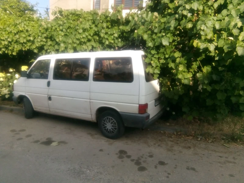 VW T4, снимка 2 - Бусове и автобуси - 52653228