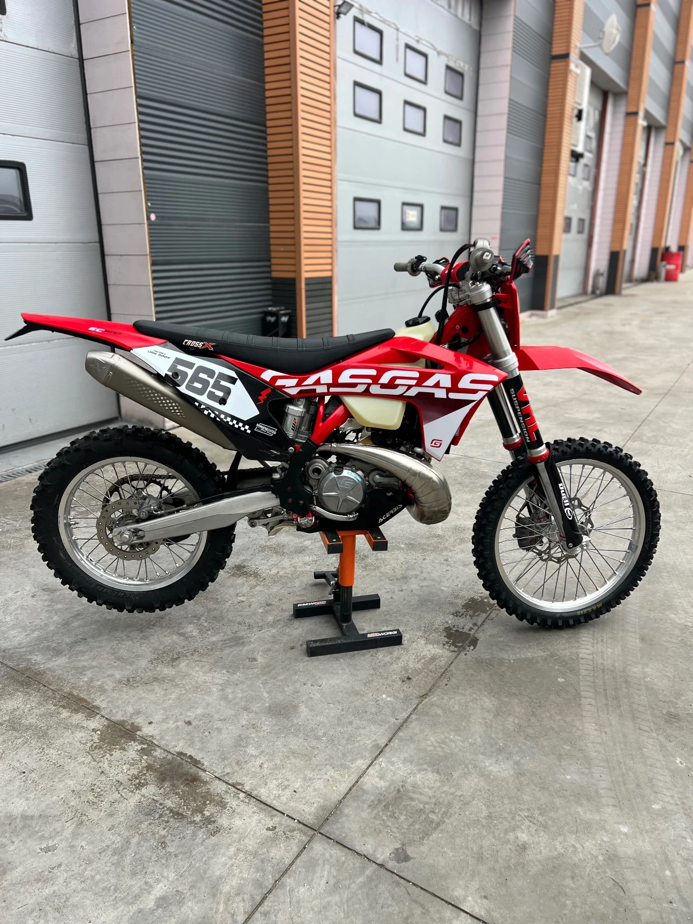 GASGAS EC EC300 Akrapovic - изображение 10