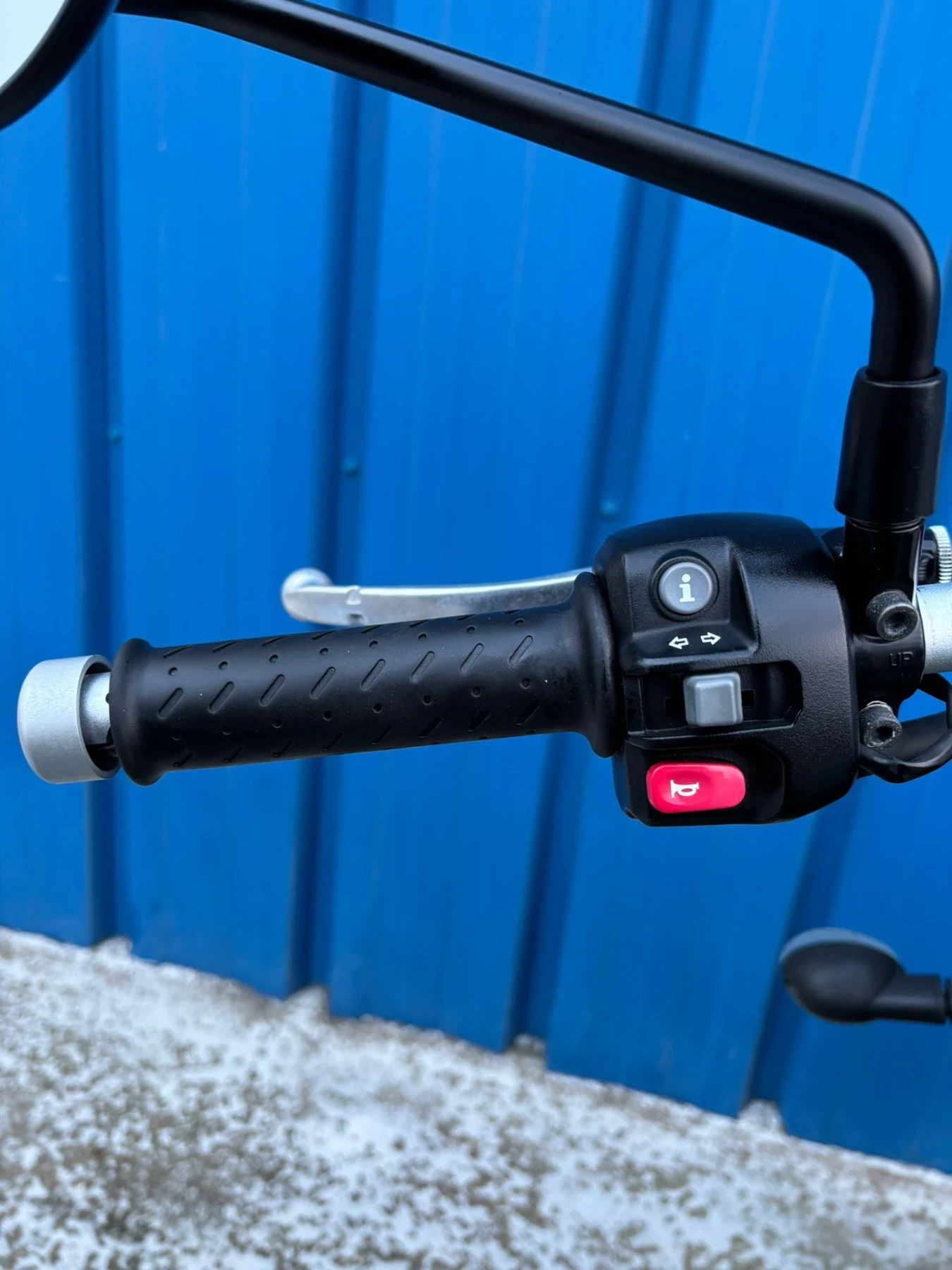 Triumph Scrambler 900 Abs - изображение 7