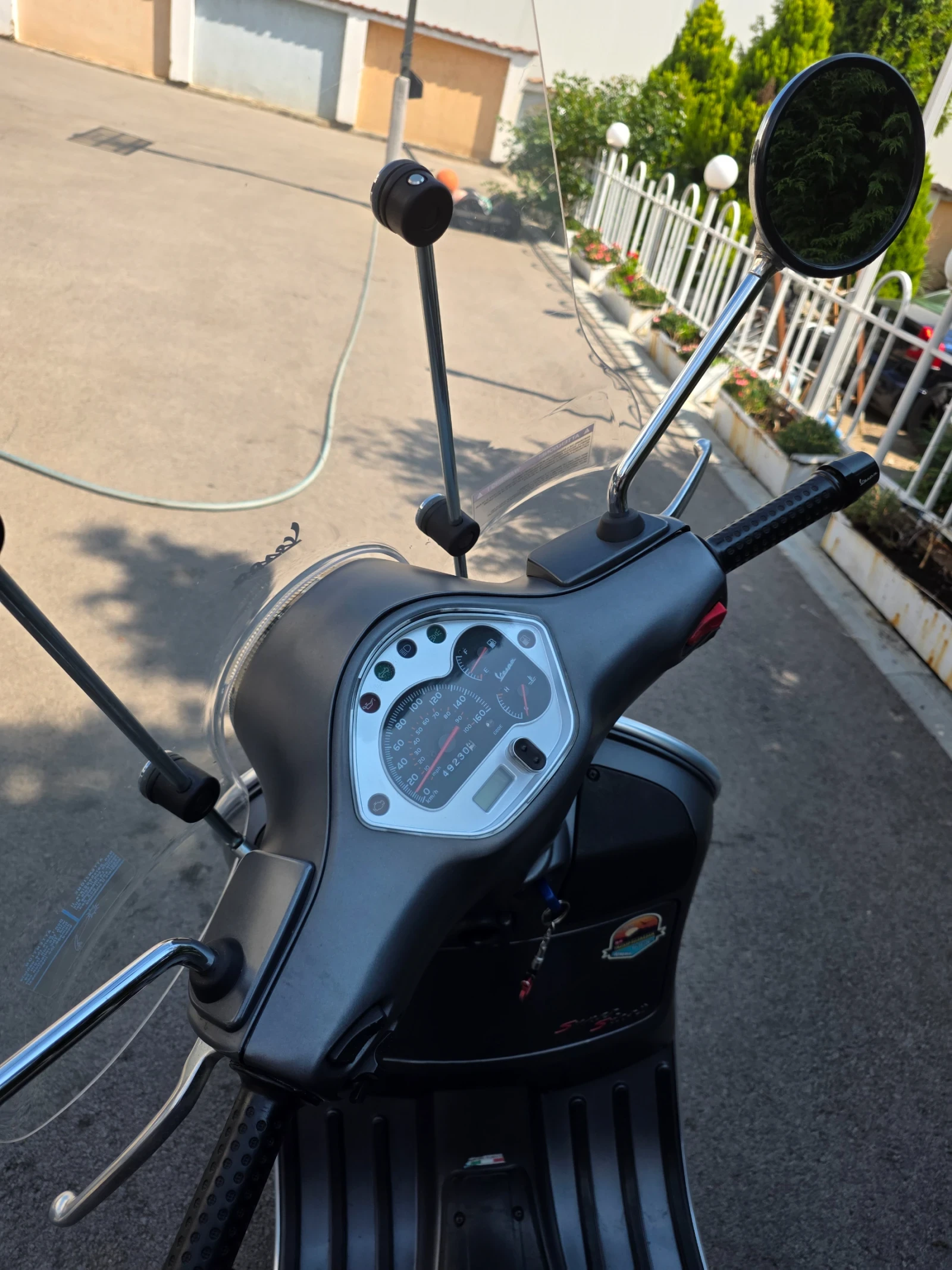 Vespa GTS 300i super sport akrapovic , снимка 5 - Мотоциклети и мототехника - 55247876