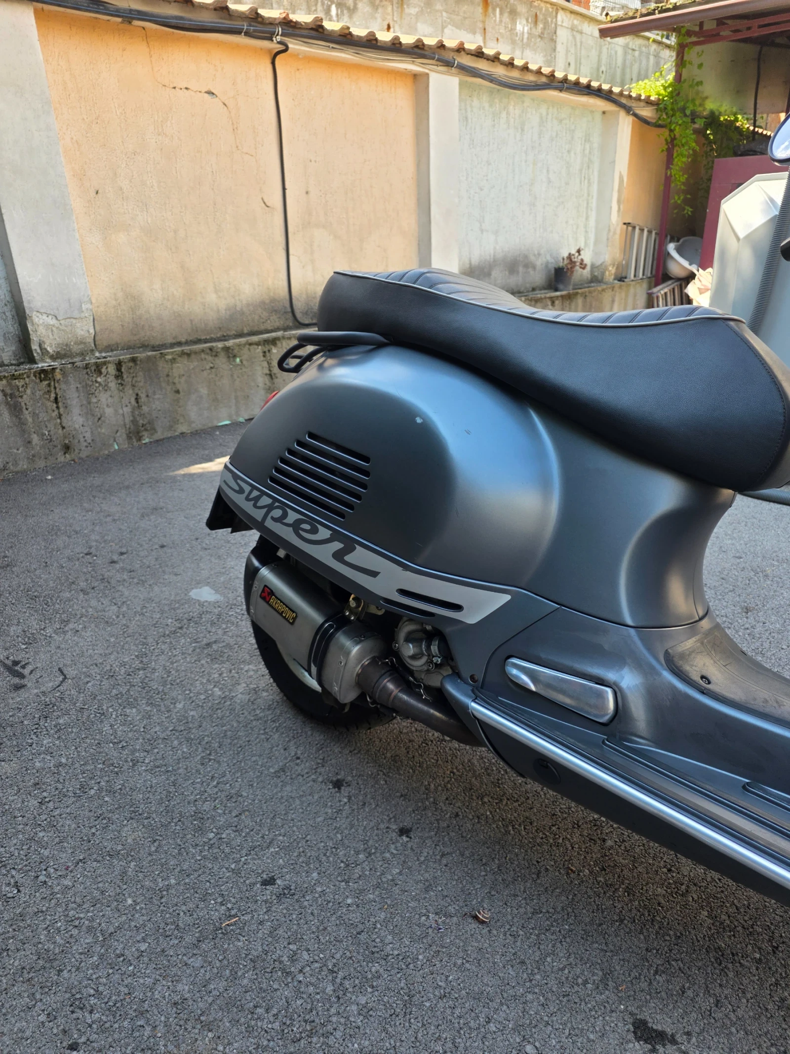 Vespa GTS 300i super sport akrapovic , снимка 4 - Мотоциклети и мототехника - 55247876