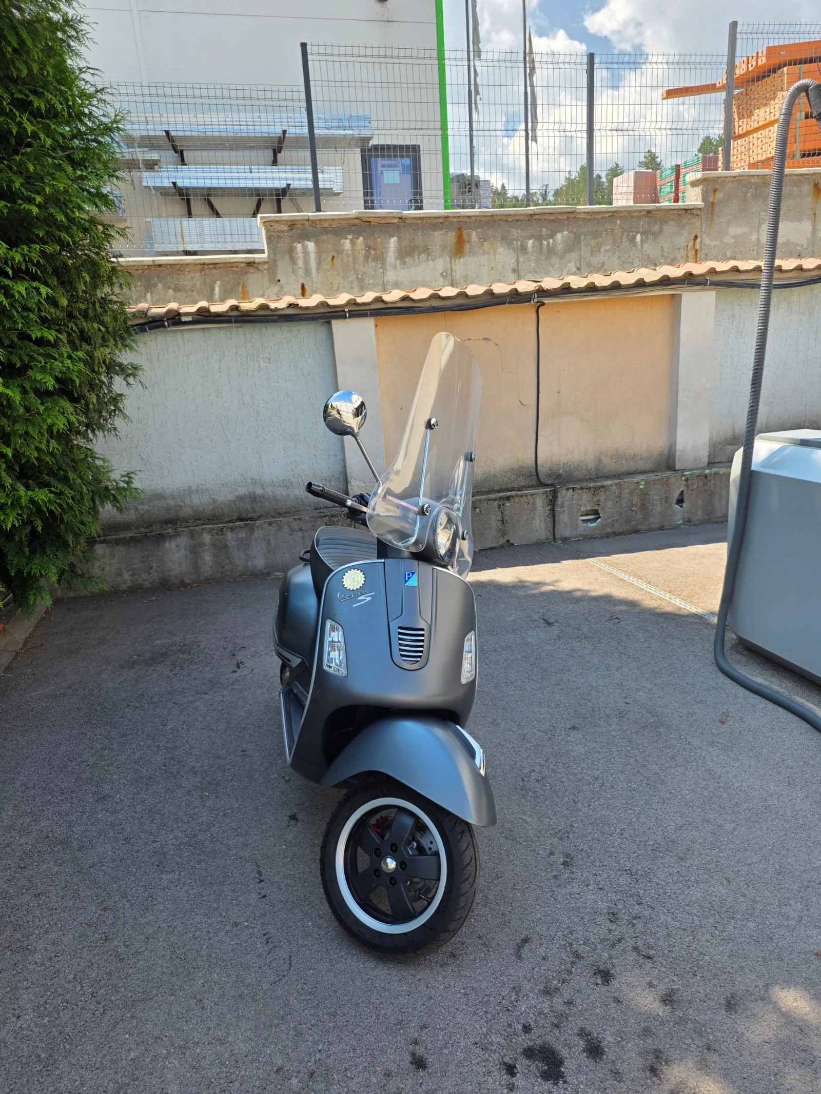 Vespa GTS 300i super sport akrapovic 