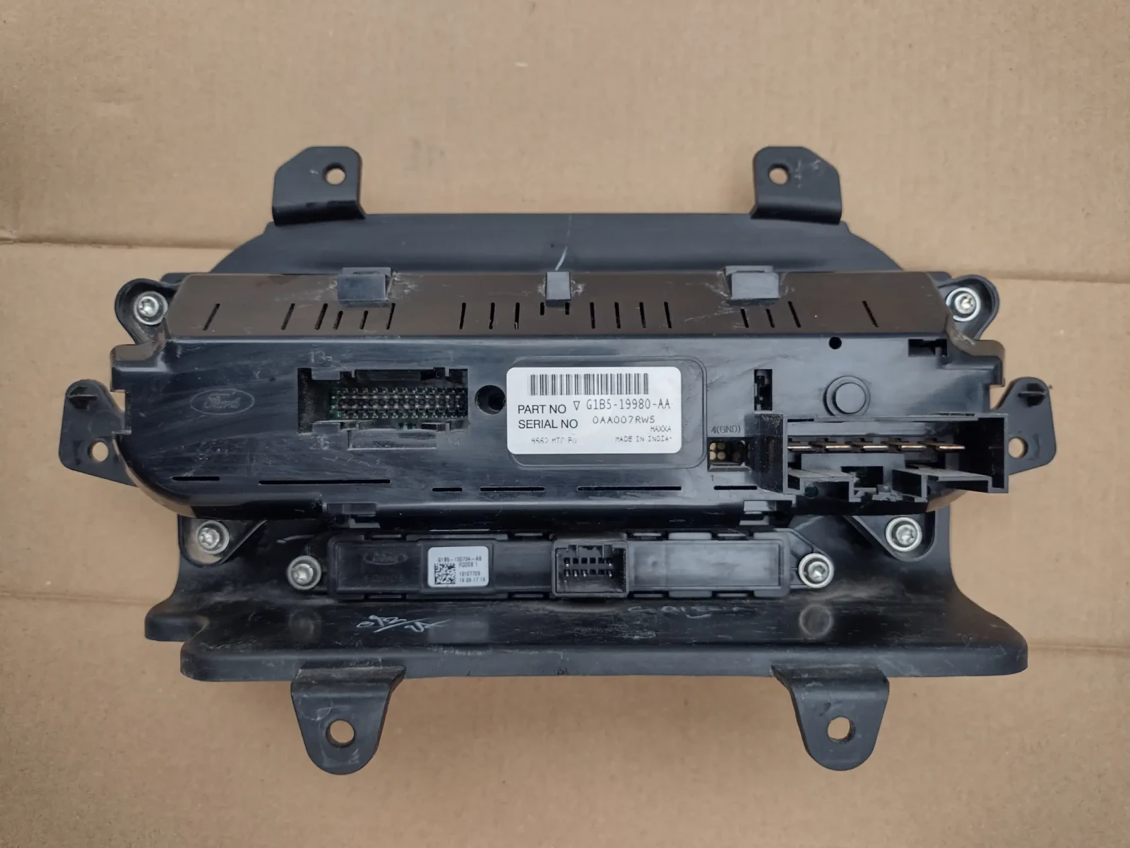 G1B5-19980-AA ���������� �������� �� FORD KA PLUS (2016-2019)   G1B519980AA | Mobile.bg � ����������� 2