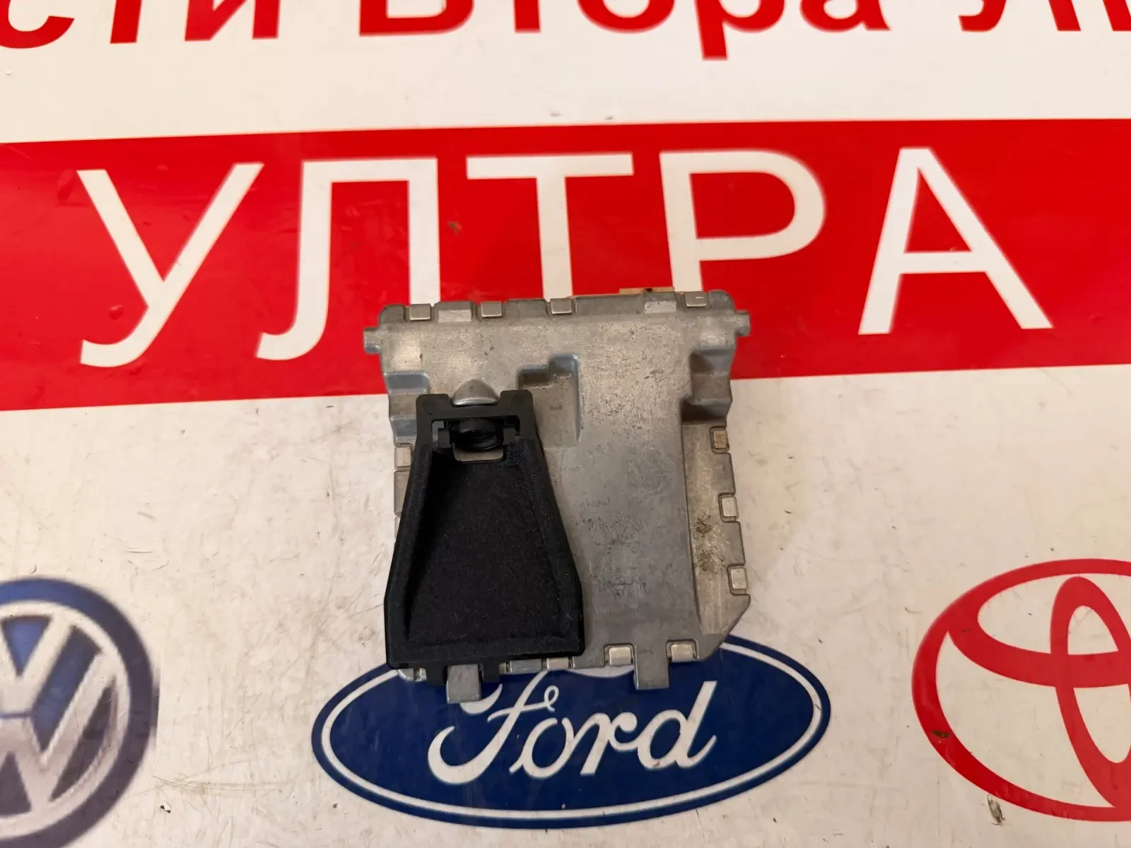 A0009050438 Предна камера MERCEDES BENZ ML W166 Continental 28-4009-5122-3-00 A 000 905 04 38 