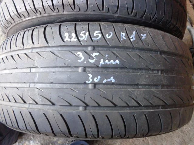 Гуми Летни 225/50R17, снимка 5 - Гуми и джанти - 18336368