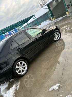 Mercedes-Benz C 200, снимка 6