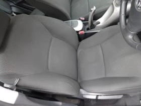 Toyota Auris 2.2D-CAT 177 navi | Mobile.bg    8