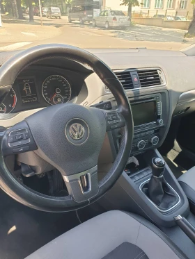 VW Jetta | Mobile.bg    2